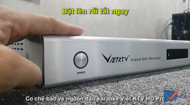 Chức Năng Bảo Vệ Nguồn Độc Đáo Và Hiện Đại Của Đầu Karaoke Cao Cấp Việt KTV HD Pro