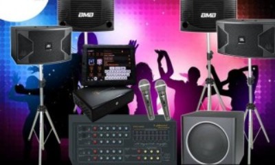 Tôi cảm thấy vui khi giúp mẹ tôi hết buồn với dàn karaoke gia đình