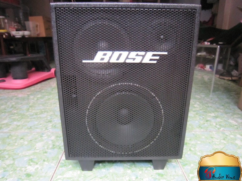  Loa Bose AV117