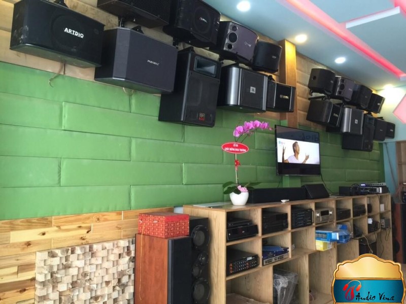 các thiết bị karaoke