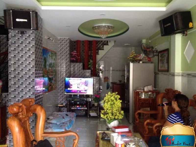 phòng karaoke tiêu chuẩn tại nhà